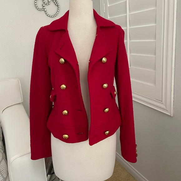 Red coat - Picture 2 of 2
